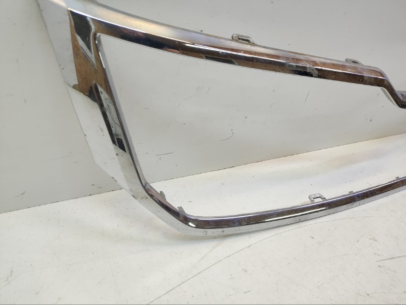 Накладка на решетку радиатора