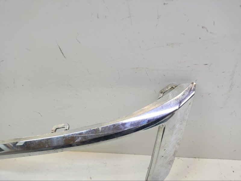 Накладка на решетку радиатора