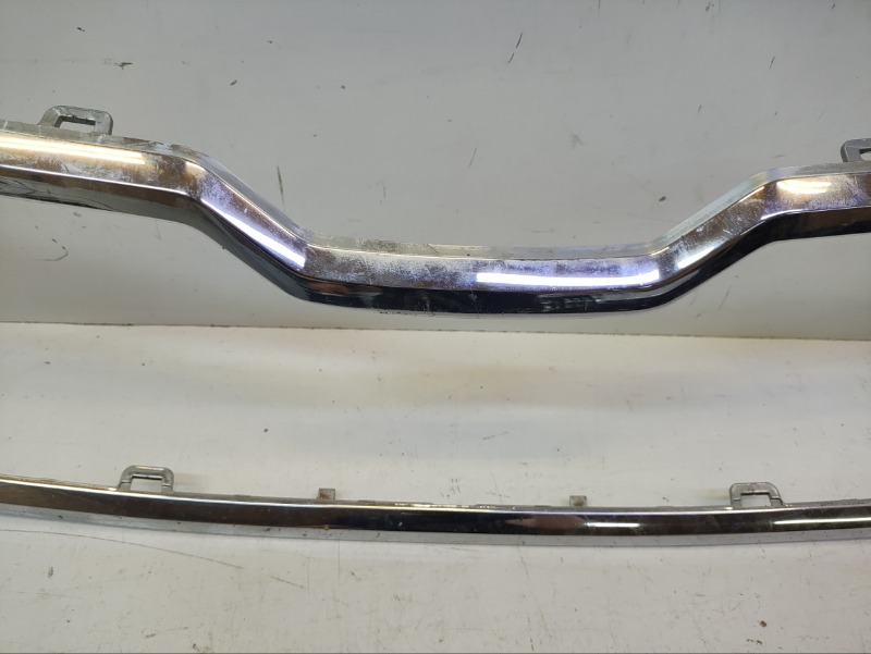 Накладка на решетку радиатора