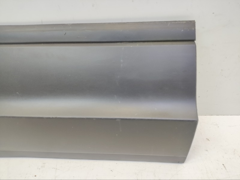 Накладка двери задней правой