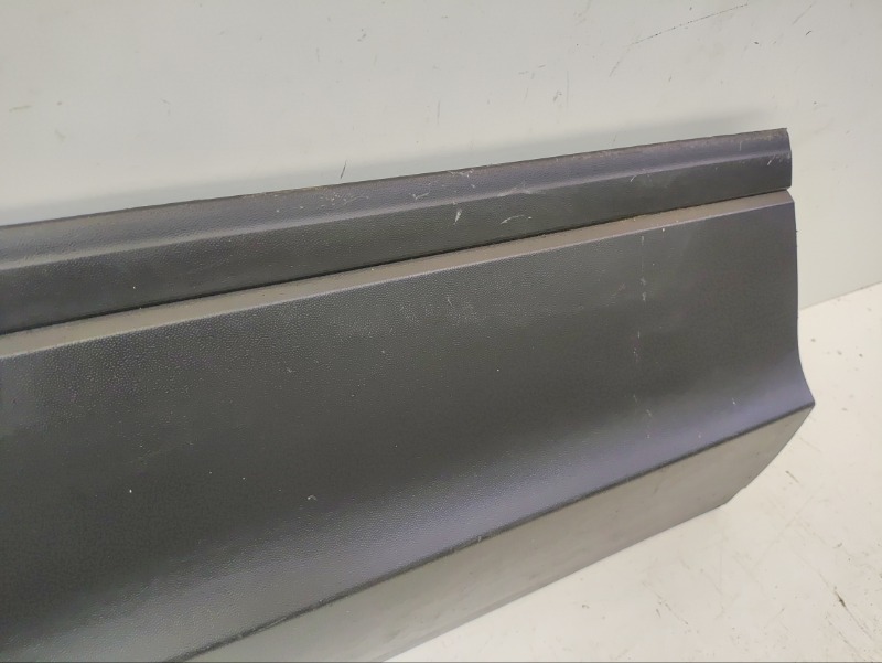 Накладка двери задней правой