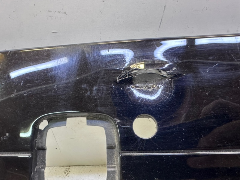 Накладка переднего бампера