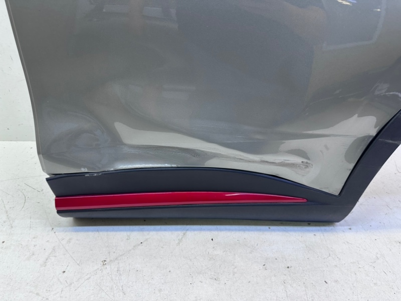 Дверь задняя левая