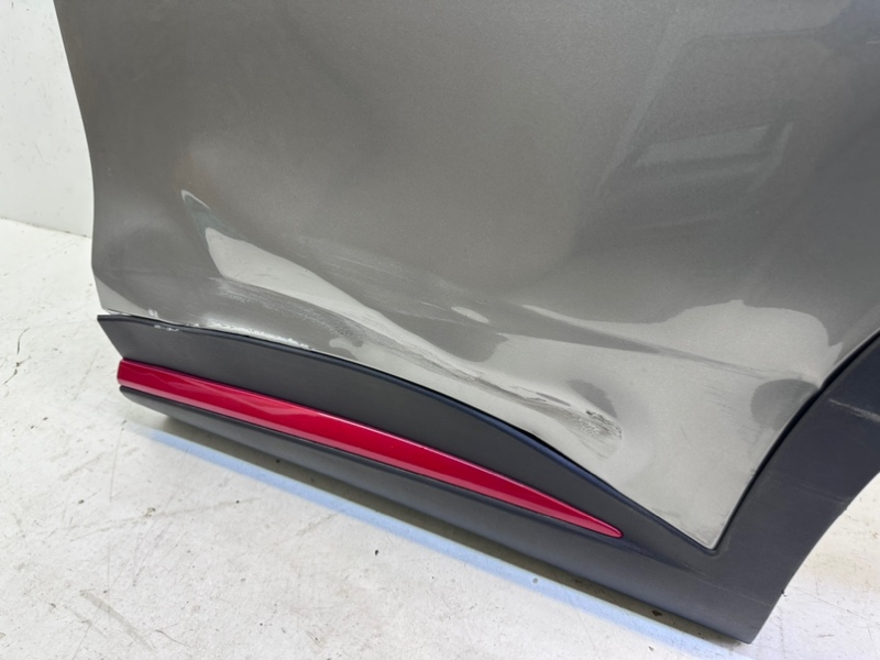 Дверь задняя левая