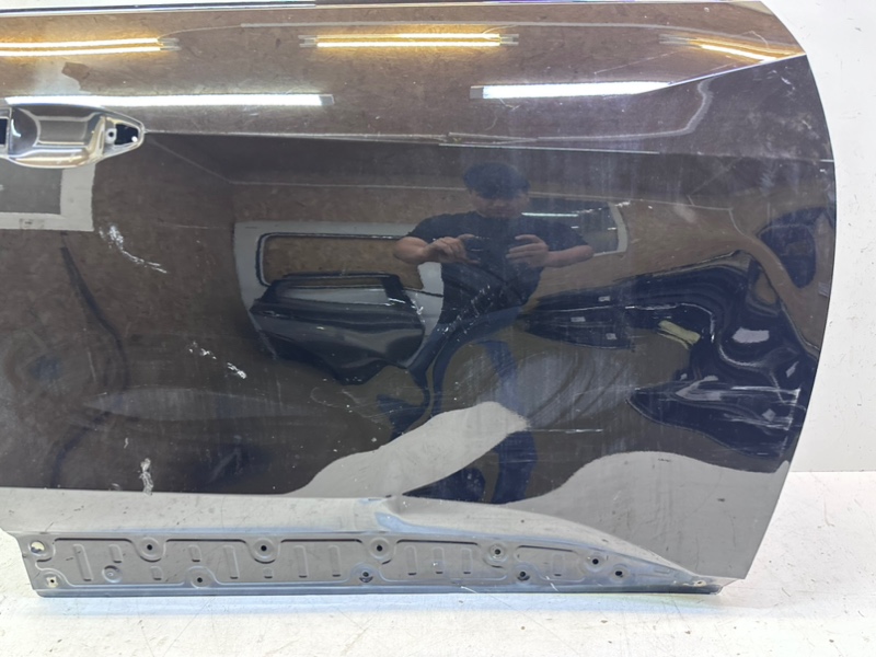 Дверь передняя правая