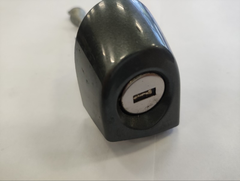 Вставка замка двери