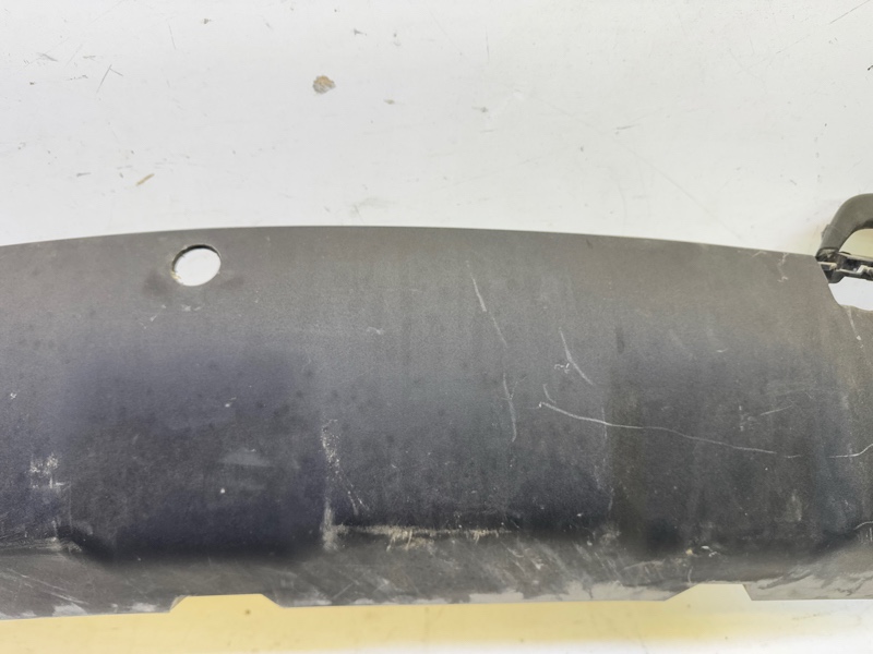 Спойлер заднего бампера