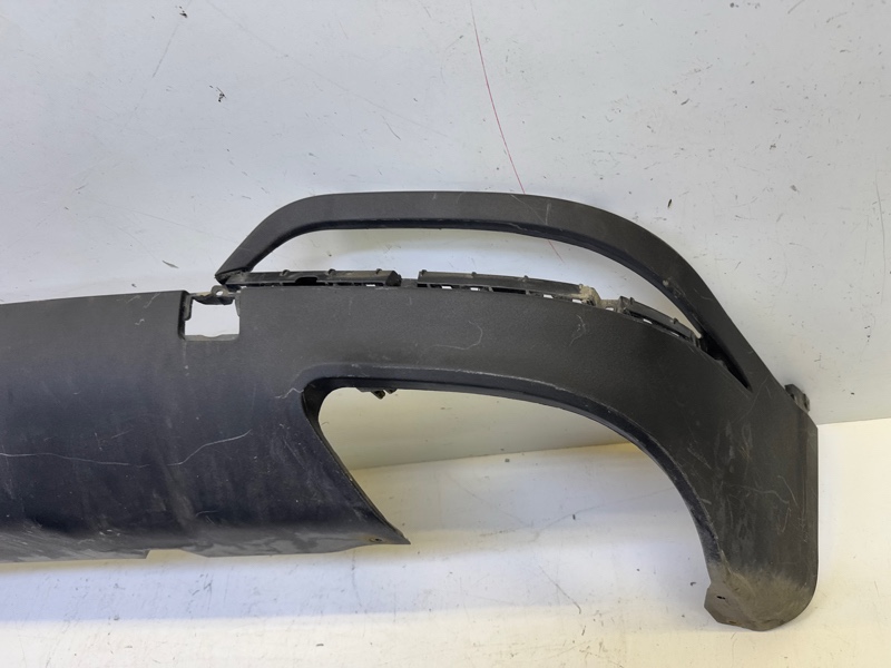 Спойлер заднего бампера