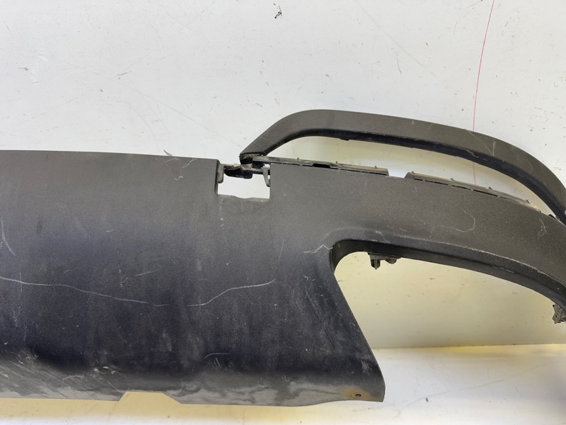 Спойлер заднего бампера