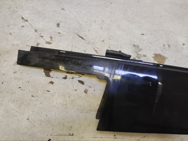 Обшивка стойки