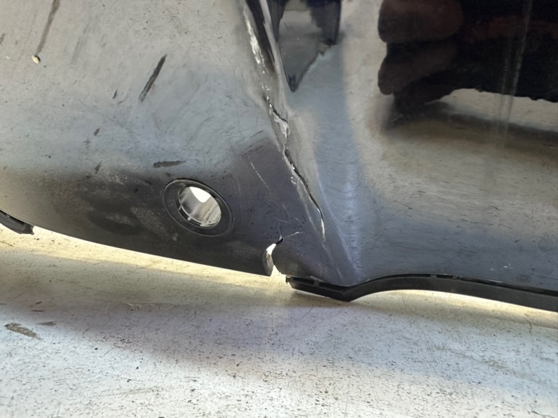 Бампер задний