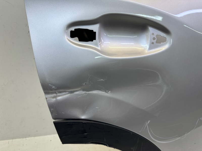 Дверь задняя правая