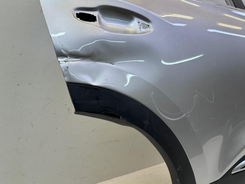 Дверь задняя правая