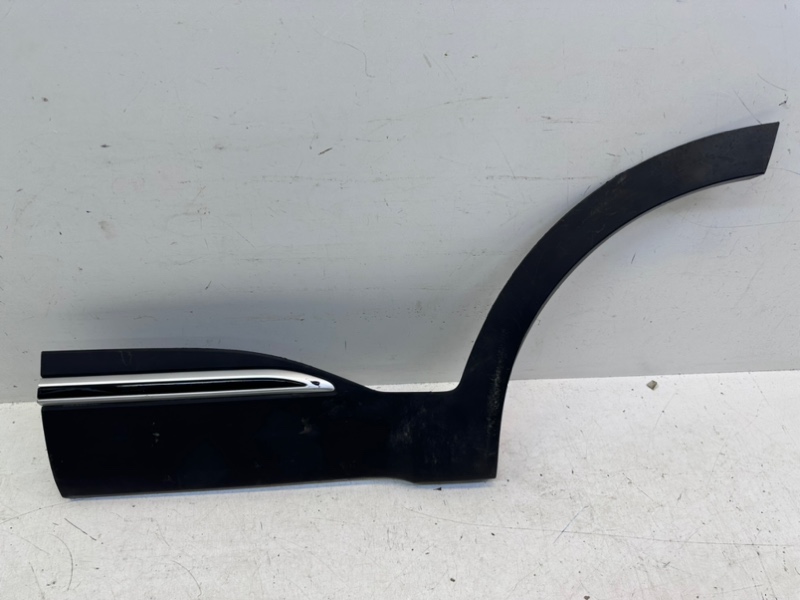 Накладка двери задней левой