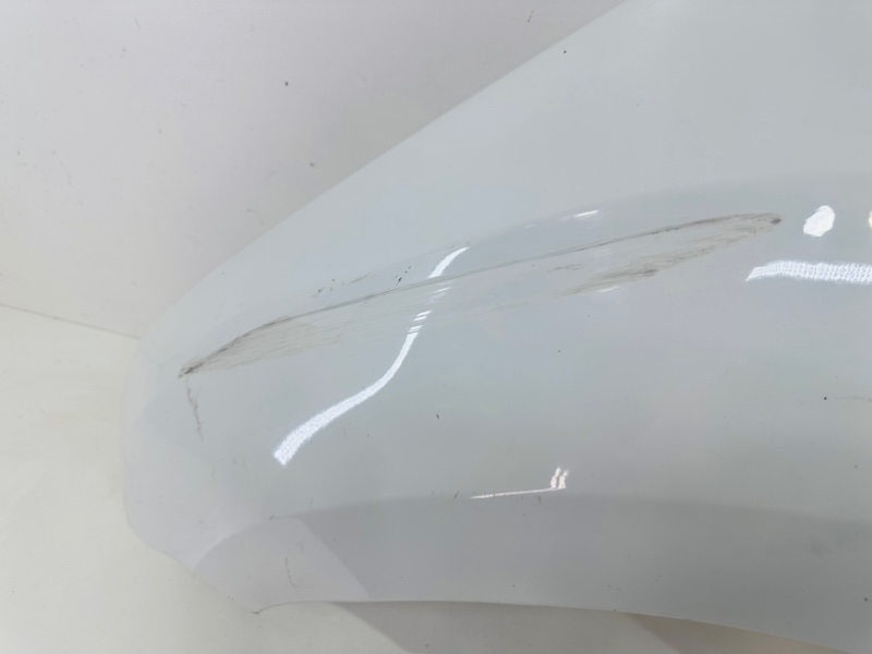 Крыло переднее левое