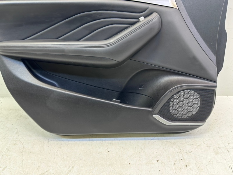 Обшивка двери