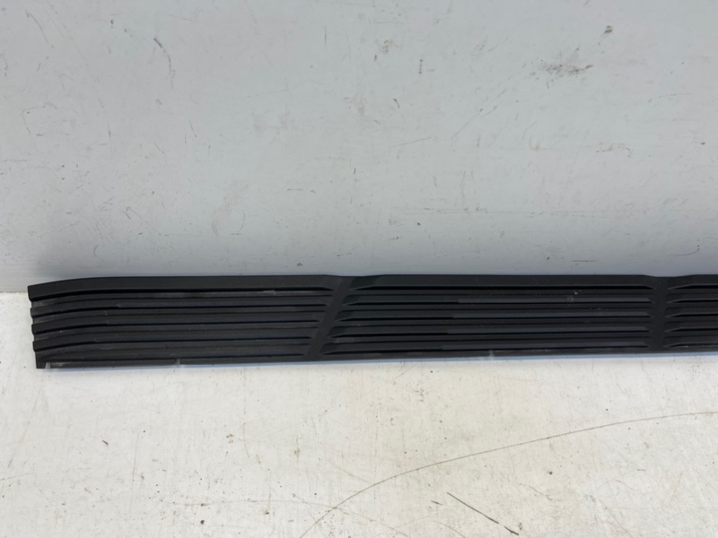 Накладка на порог (наружная)