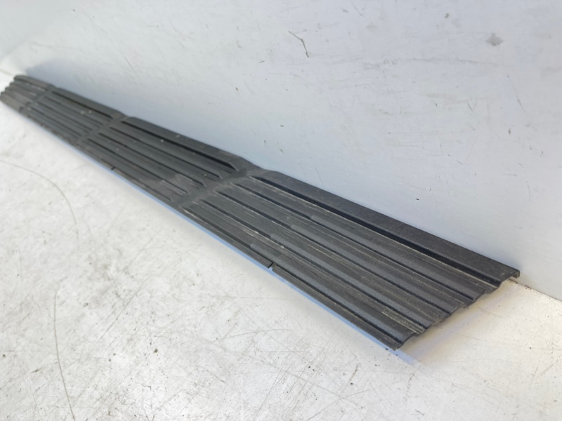 Накладка на порог (наружная)