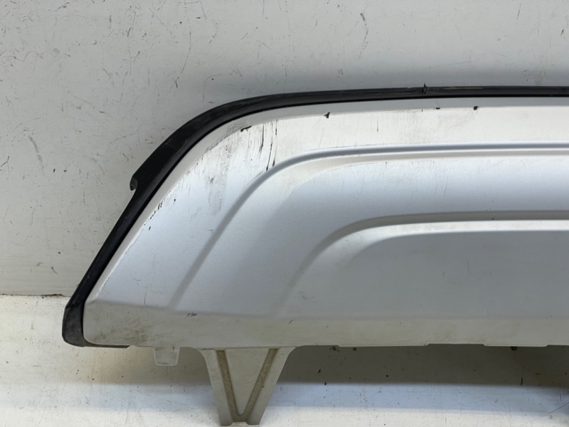 Спойлер заднего бампера