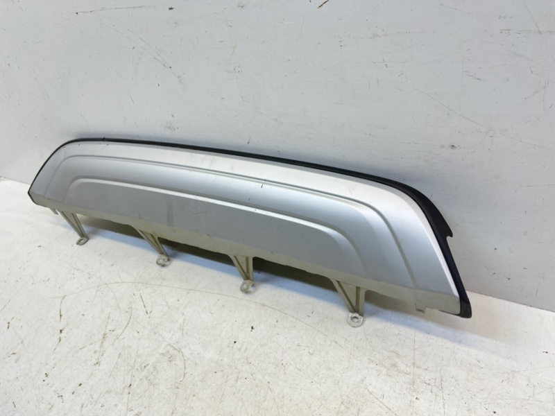 Спойлер заднего бампера