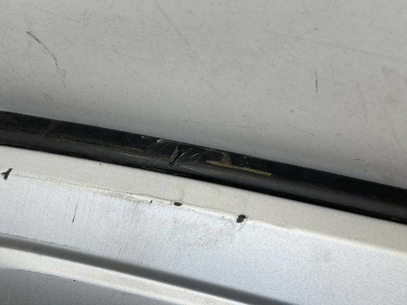 Спойлер заднего бампера