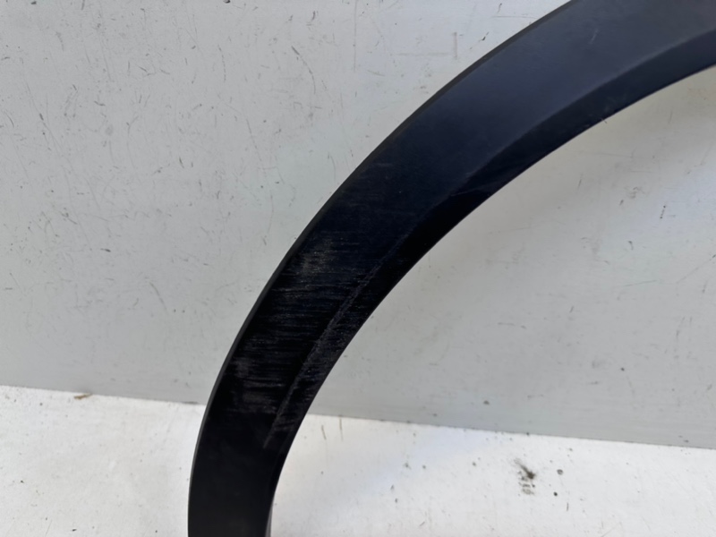 Накладка переднего крыла левого