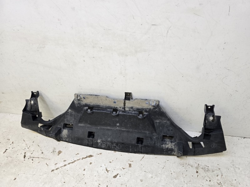 Пыльник двигателя