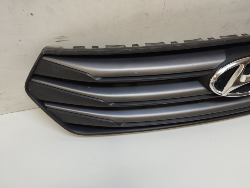 Решетка радиатора