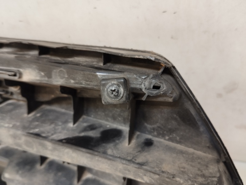 Решетка радиатора