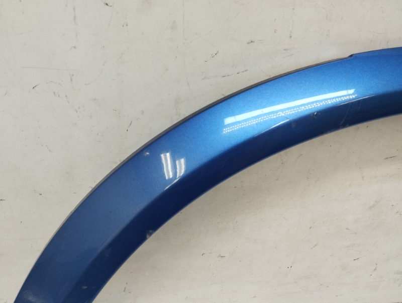 Накладка заднего крыла левого