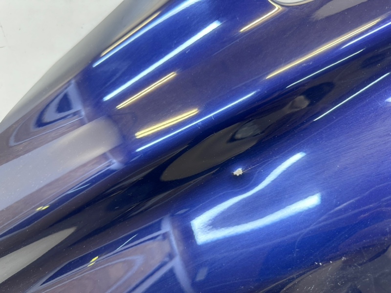 Крыло переднее левое