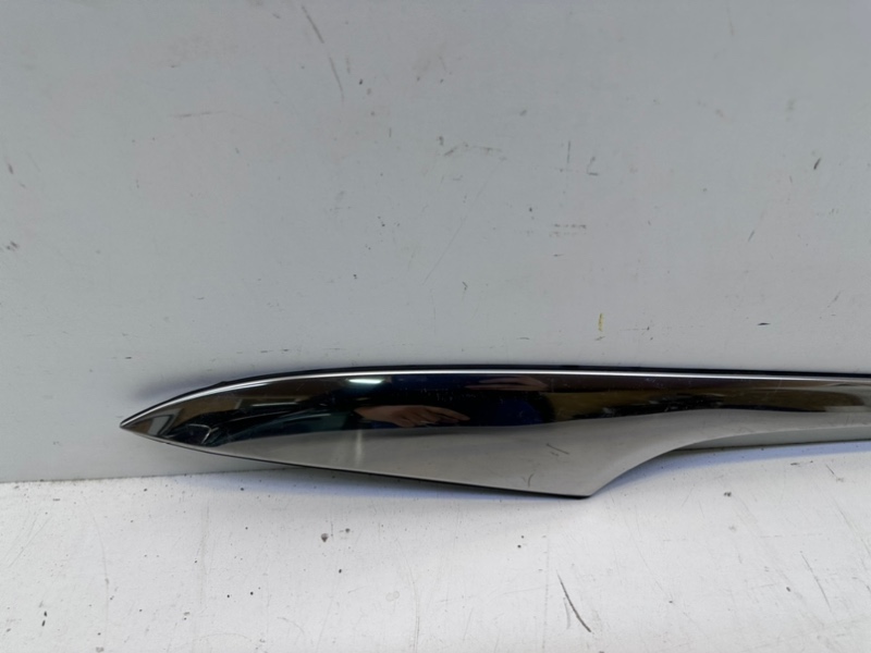 Молдинг крыши правый