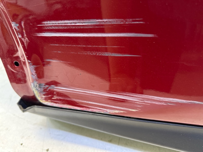 Дверь задняя правая