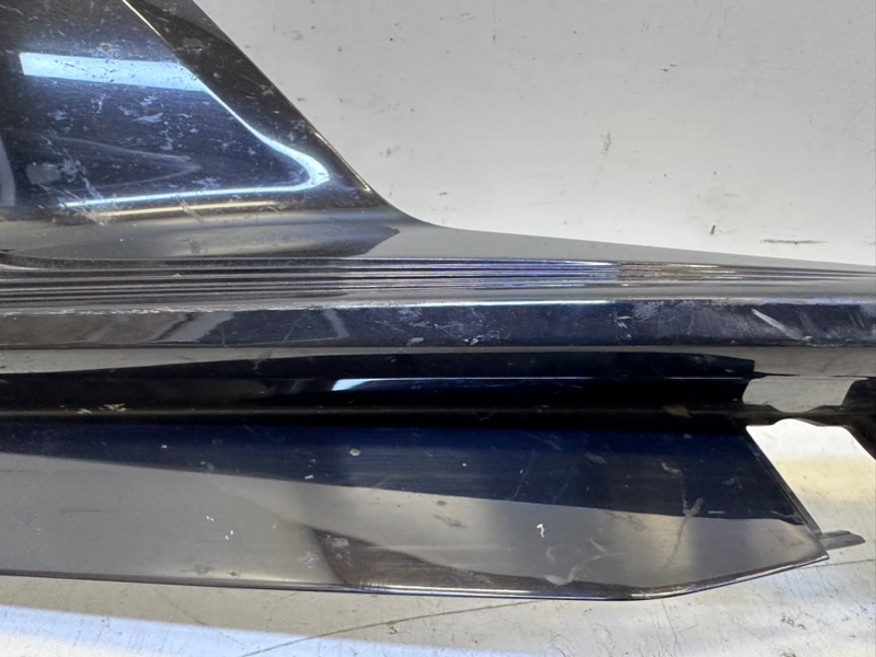 Накладка переднего бампера правая