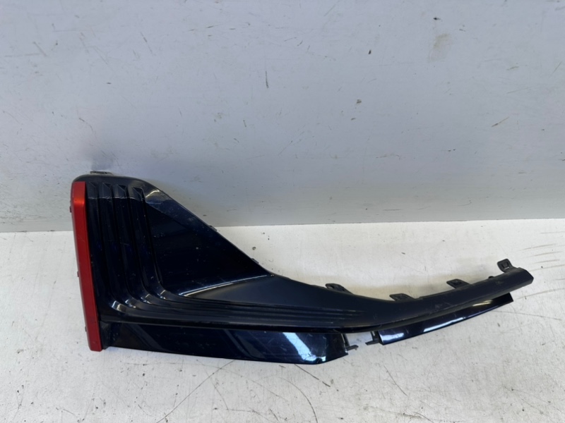 Накладка переднего бампера правая