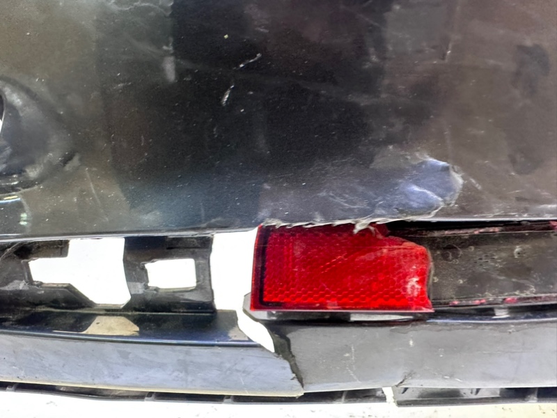 Бампер задний