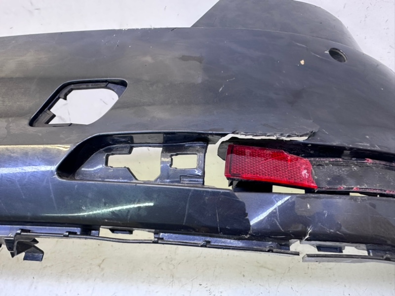 Бампер задний