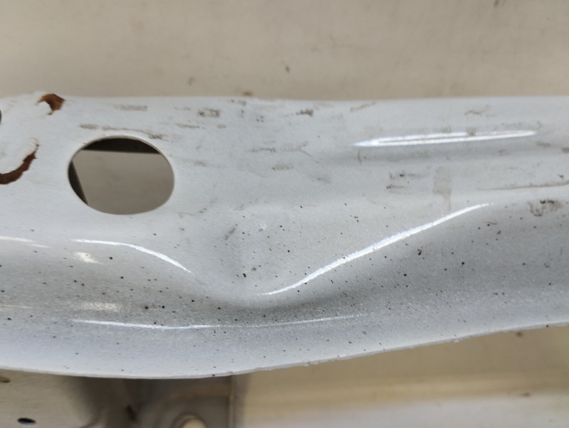 Усилитель заднего бампера