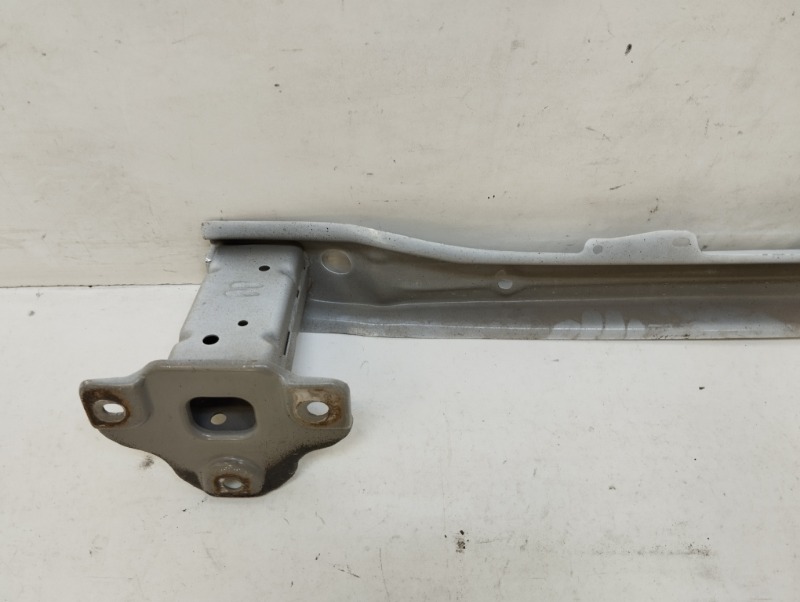 Усилитель заднего бампера