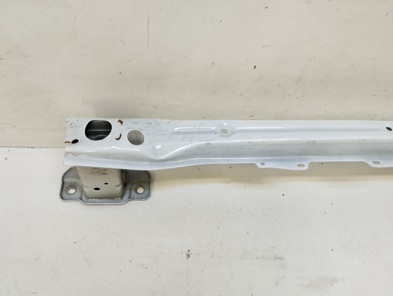 Усилитель заднего бампера