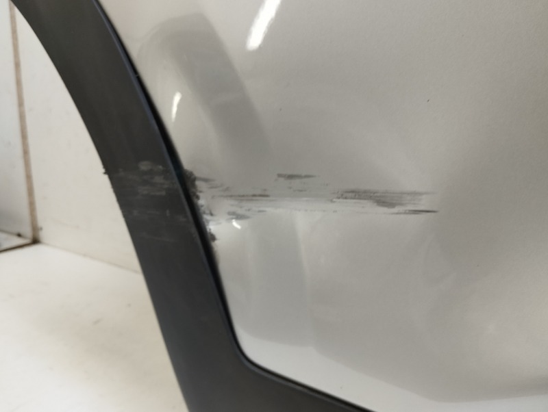 Дверь задняя правая