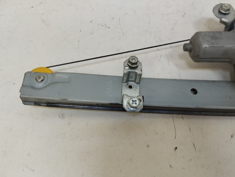 Стеклоподъемник электр. передний левый