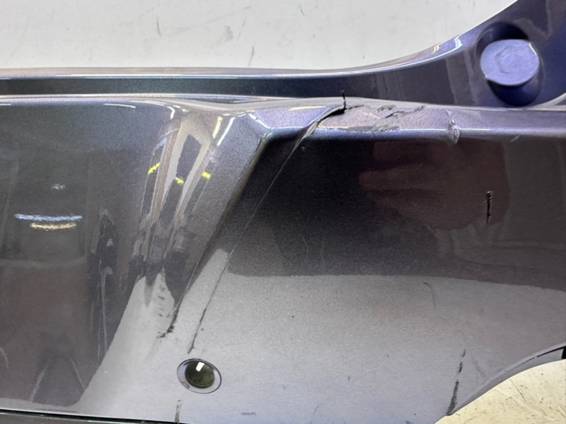 Бампер задний