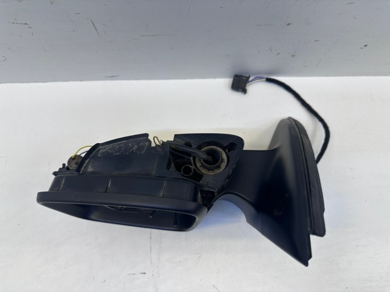 Зеркало левое механическое