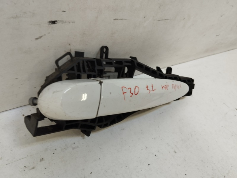 Ручка двери задней наружная левая