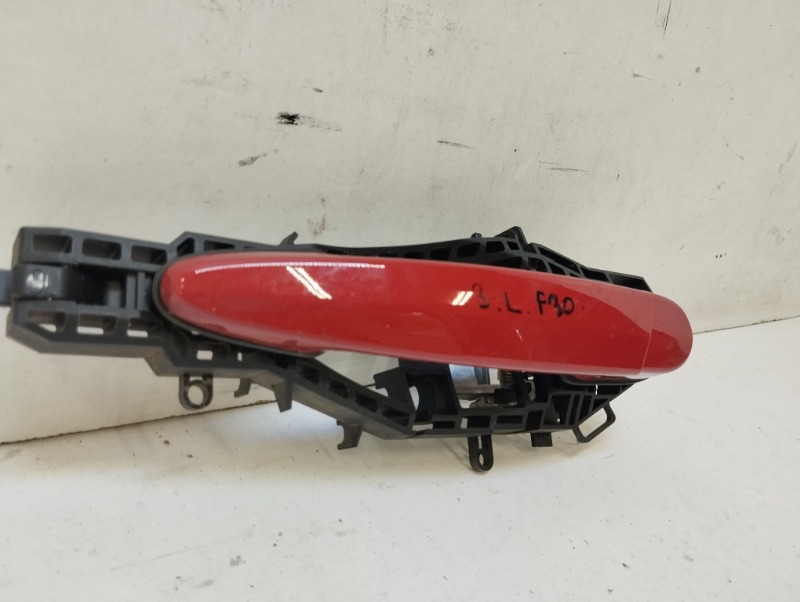 Ручка двери задней наружная левая