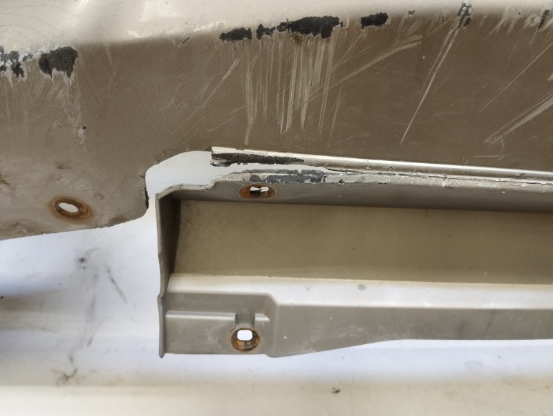 Бампер передний