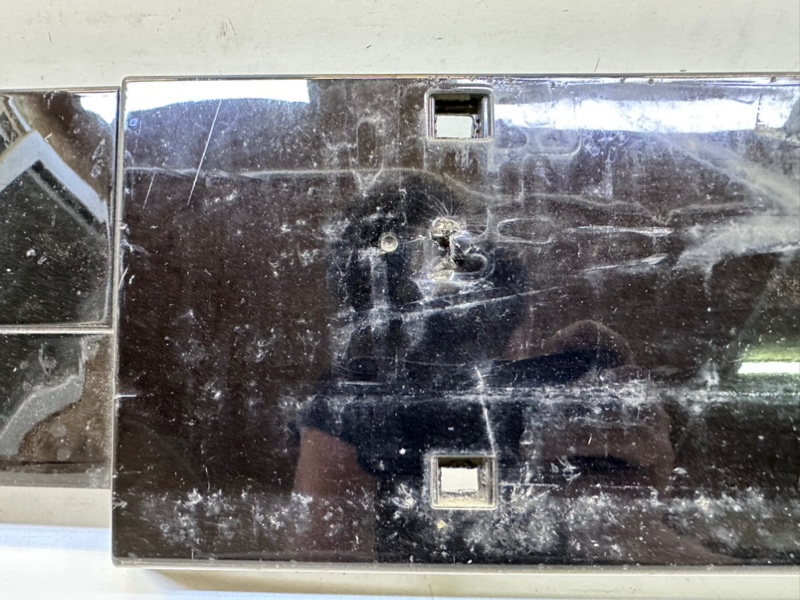 Накладка переднего бампера