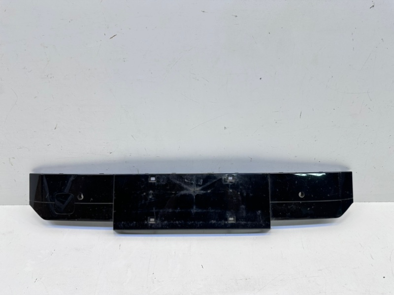 Накладка переднего бампера