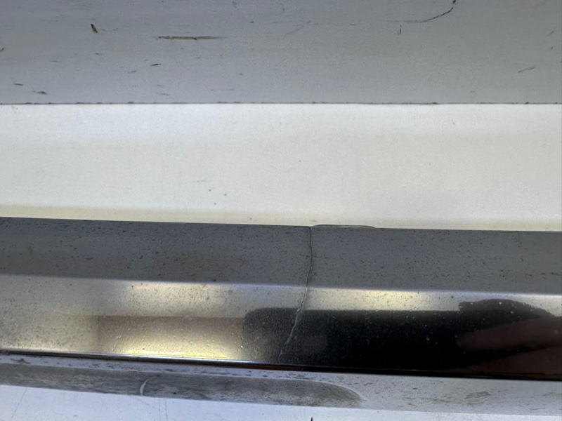 Накладка на решетку радиатора